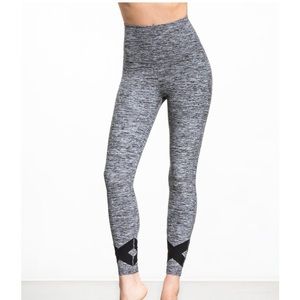 Beyond Yoga leggings!